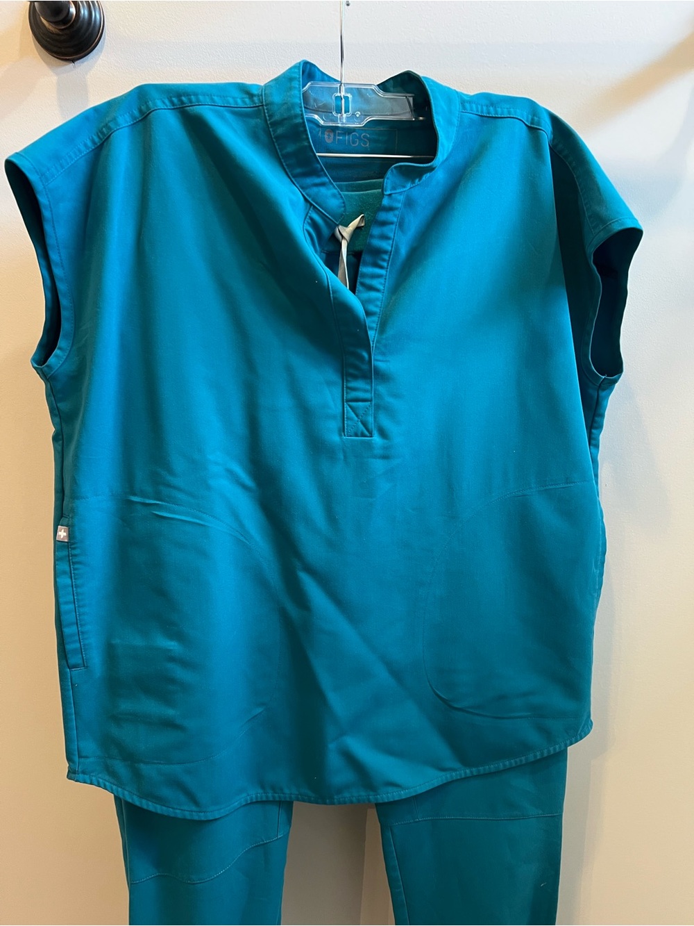 Figs Teal Short-Sleeve Scrub Top